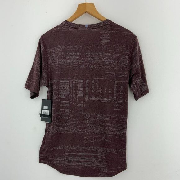 NEW BALANCE Burgundy Running Tee NWT - Picture 3 of 6